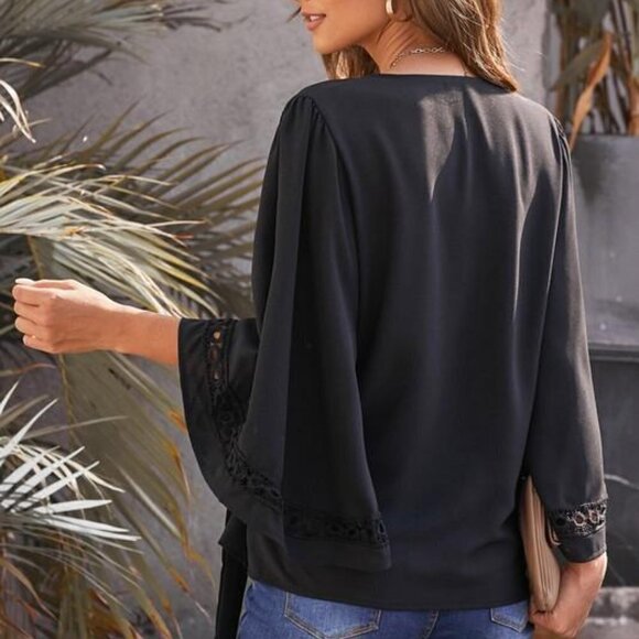 TRÏBE Bell Sleeve Wrap Style Blouse Size Small NWT - Picture 2 of 3